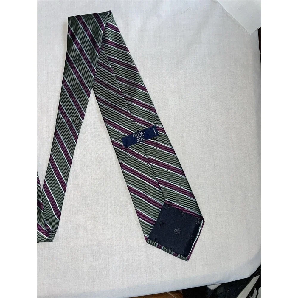 Brooks Basics Men’s Dress Tie Size 58” Green Purple Striped Silk Business Formal